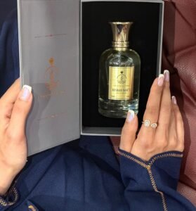 alkuraz__oud_perfumes_1697491043_3215110356513337117_41368661250